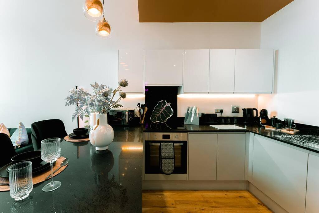バーミンガム Dusk House - B'Ham Jq Townhouseヴィラ エクステリア 写真